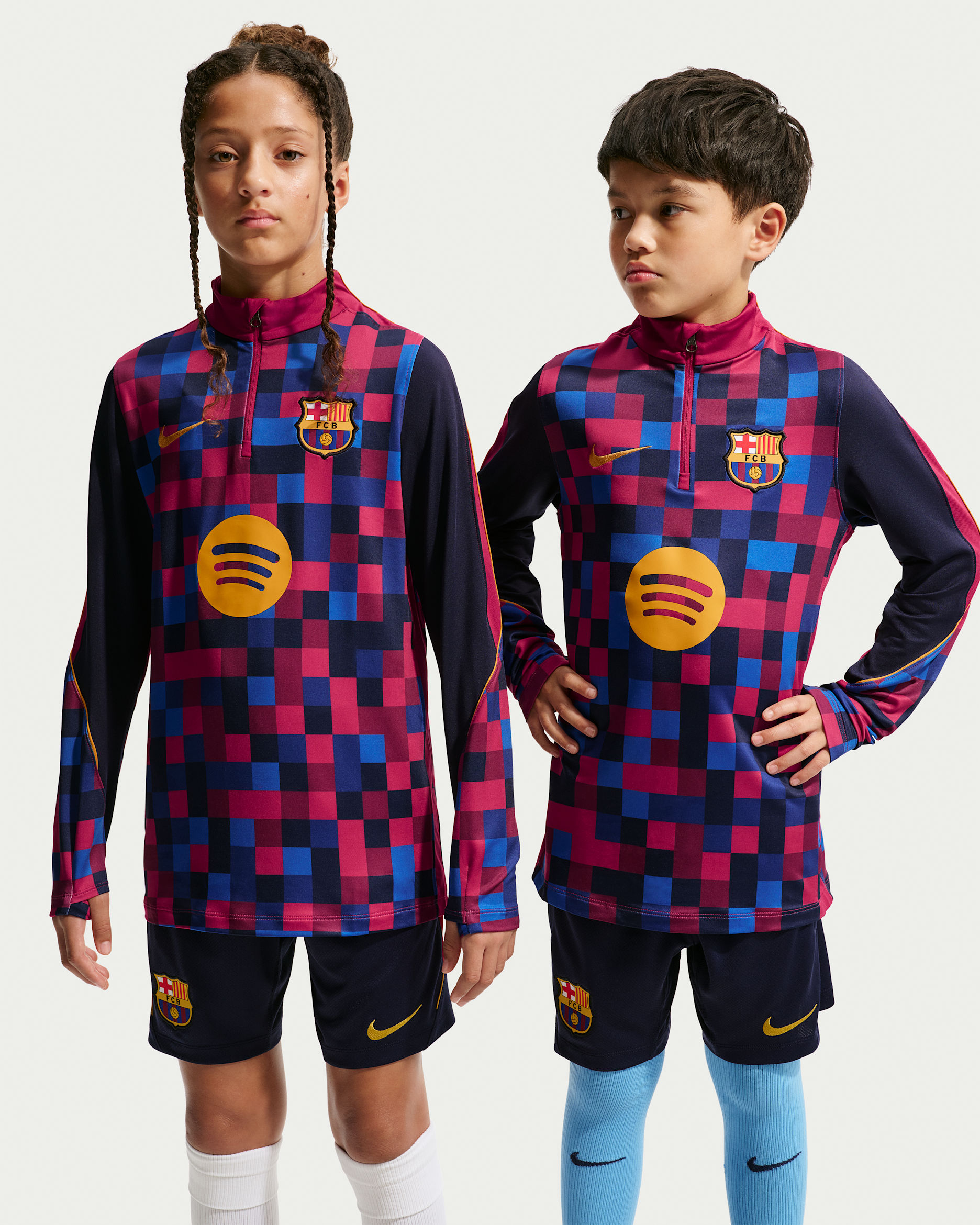 FC Barcelona Strike Home Big Kids' Nike Dri-FIT Soccer Pre-Match